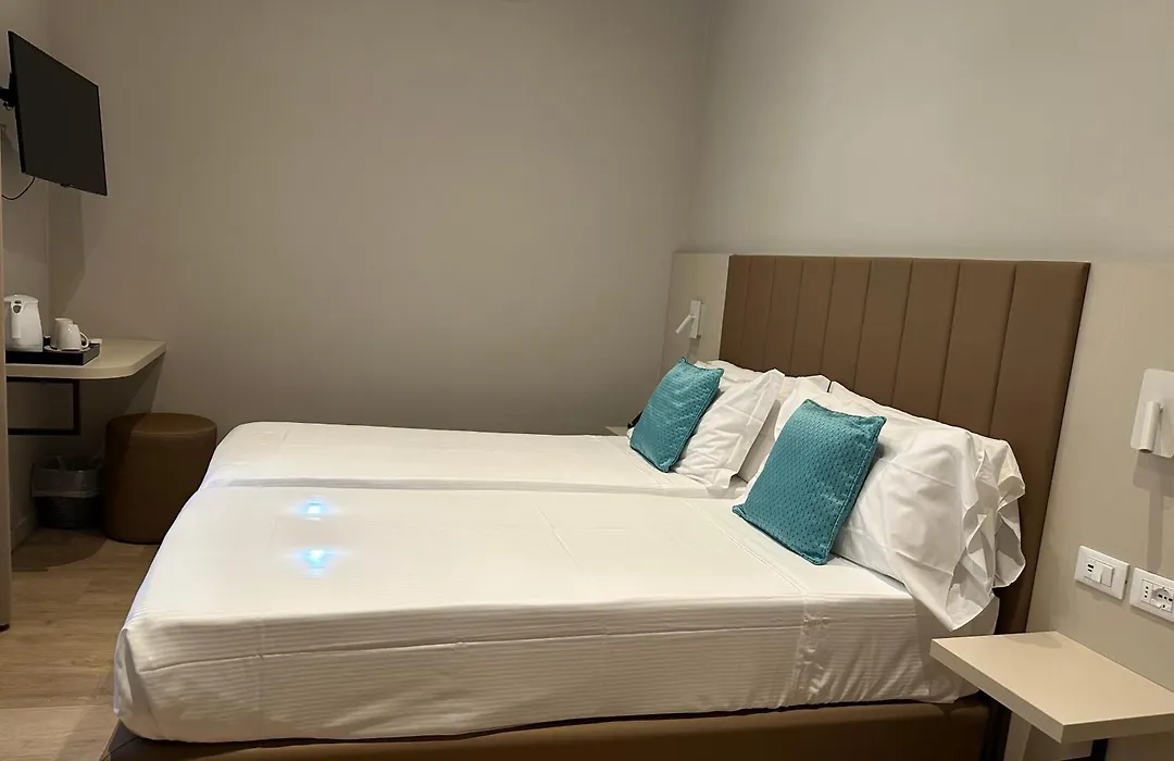 Hotel Giappone-1