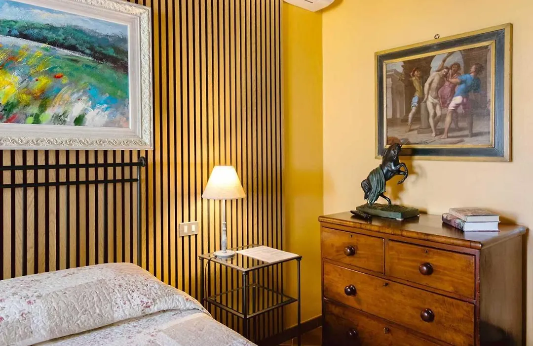 Villa Chiccheio Rooms-1