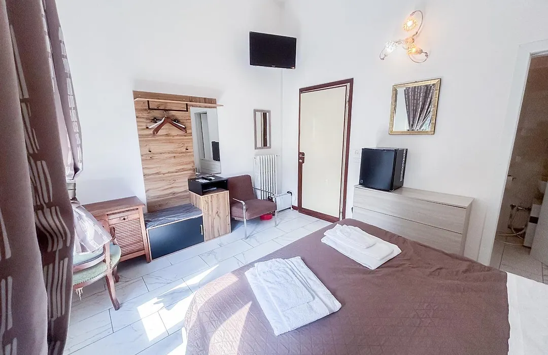 Villa Giove Rooms-1