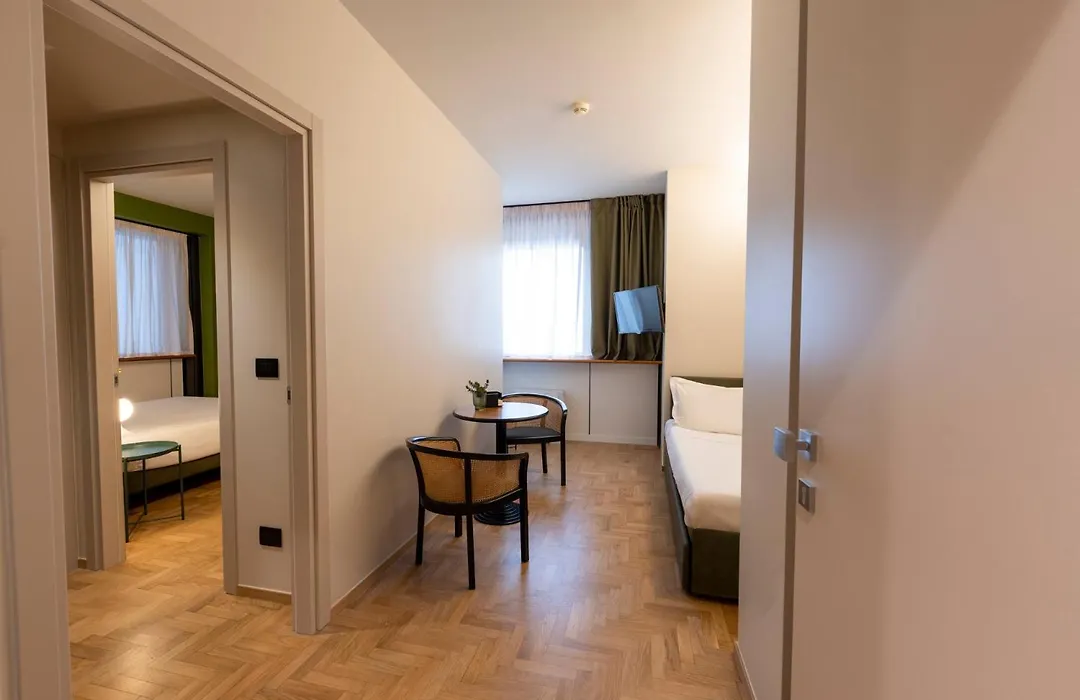 Cristal Palace Hotel-1