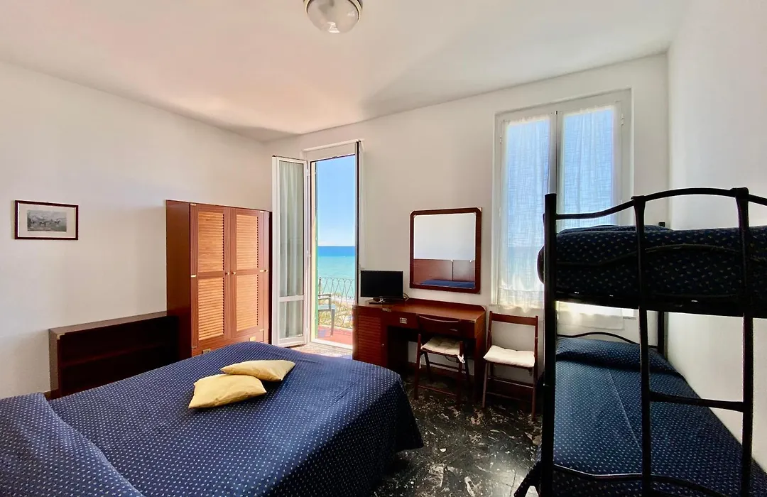 Hotel Gambone-1