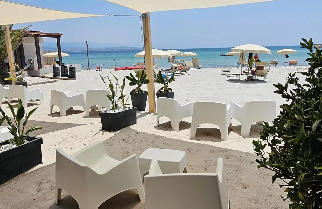 Vel Mari - Rooms On The Beach-1
