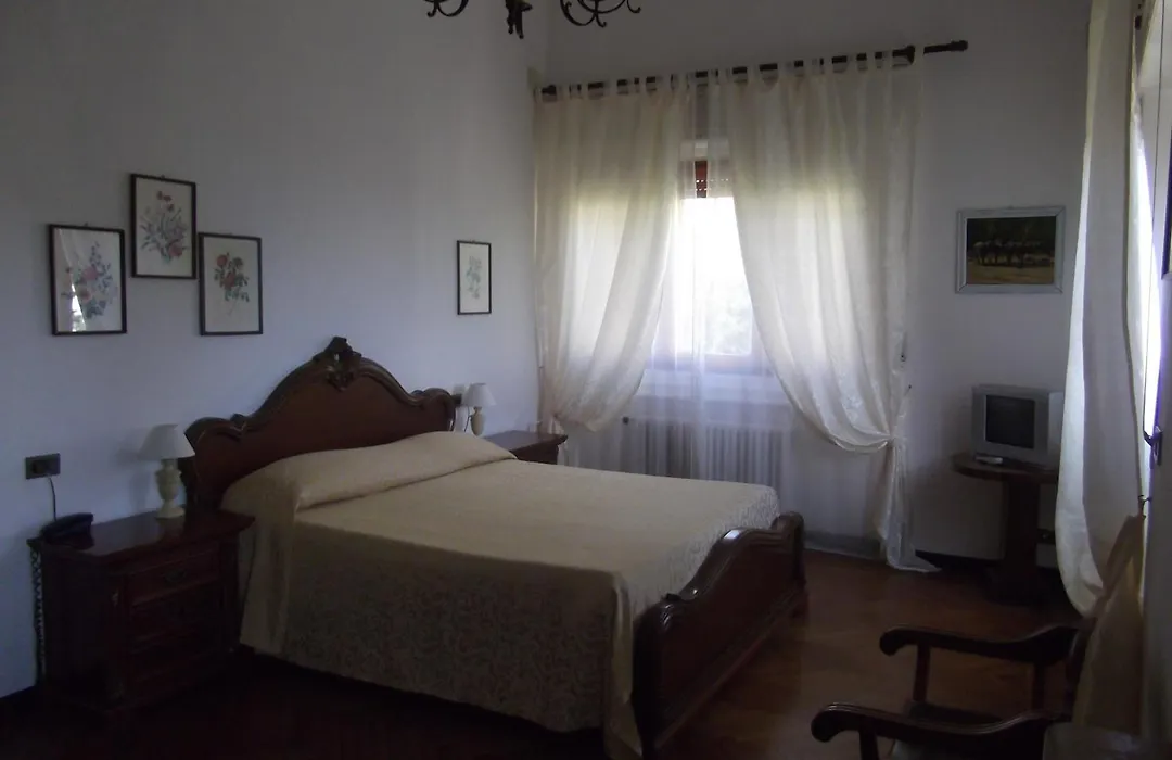 Hotel La Vela-Castello Il Rifugio-1