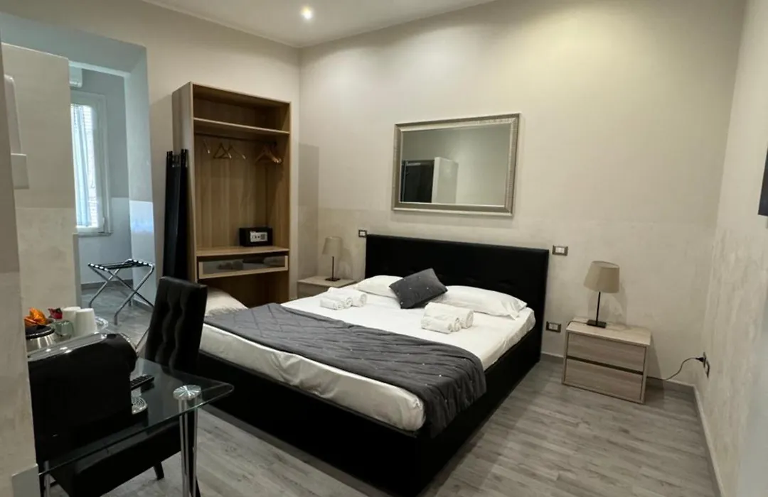 Rhs Rienzo Suites Guesthouse-1