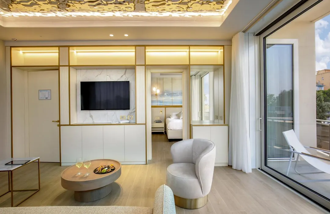 Ambasciatori Suite Hotel-1