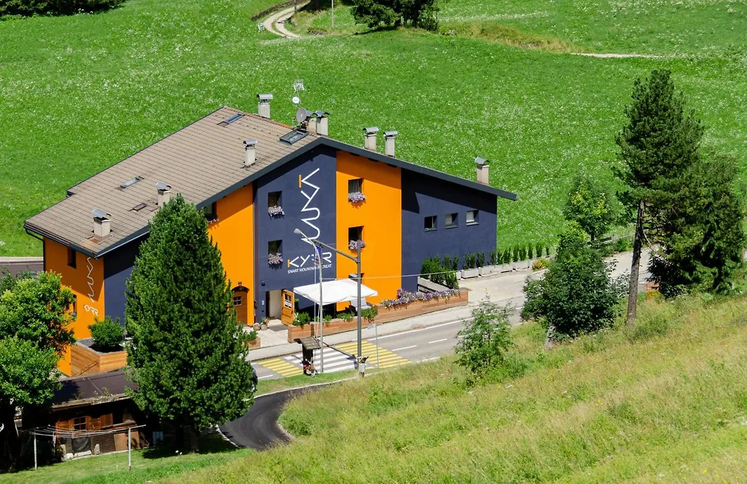 Kyrr Smart Mountain Retreat-1