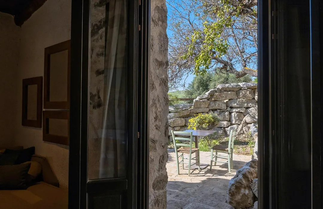 Borgo Delle Pietre-1