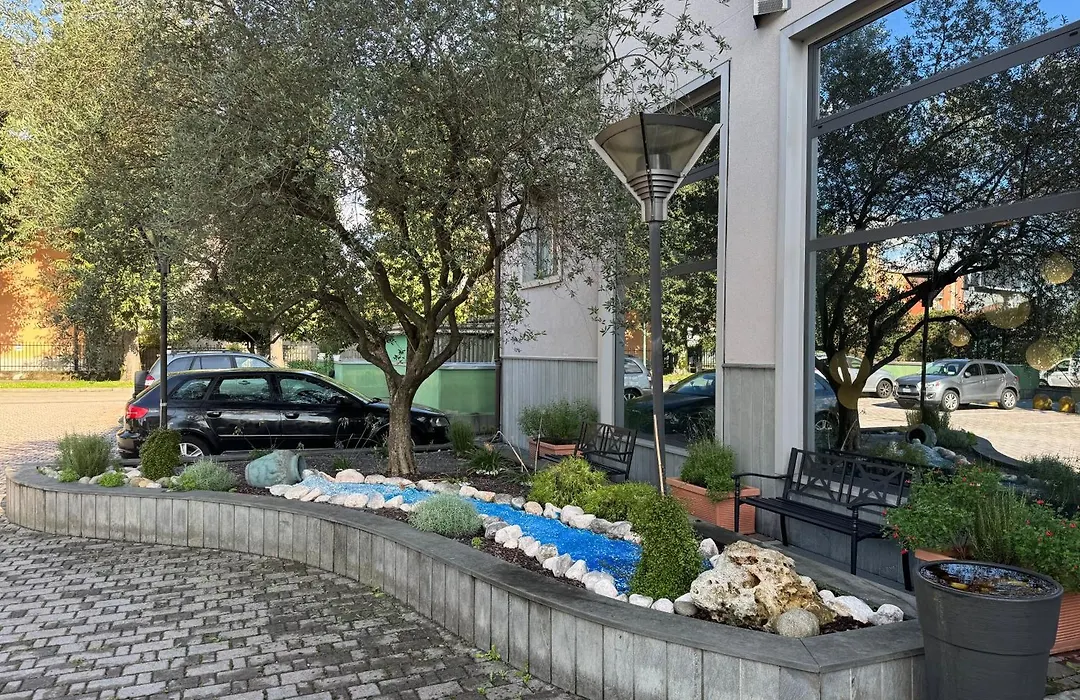 Hotel Sporting Cologno-1