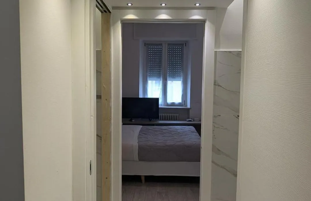 Marconi Rooms And Apartments-1