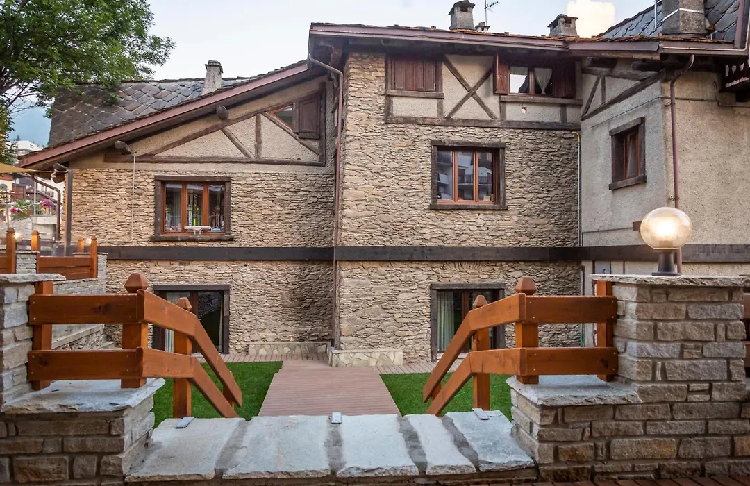 Hotel K2-1