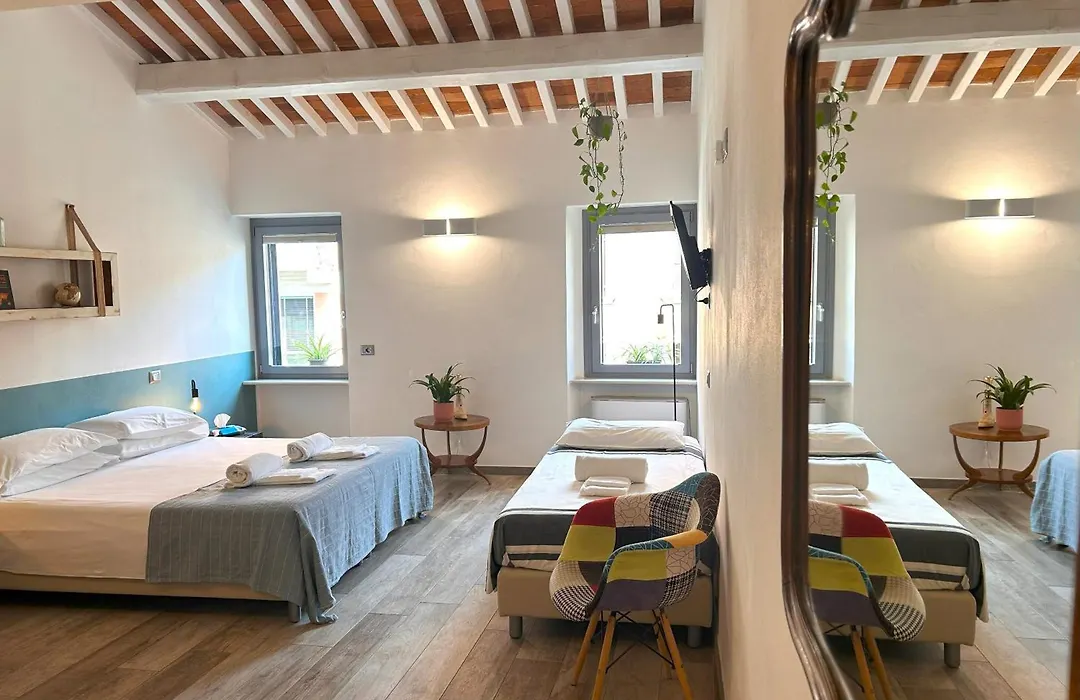 Casa Santa Marta-1