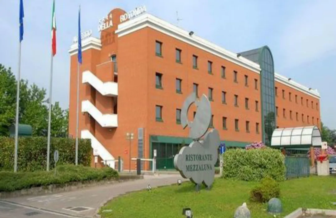 Hotel Della Rotonda-1