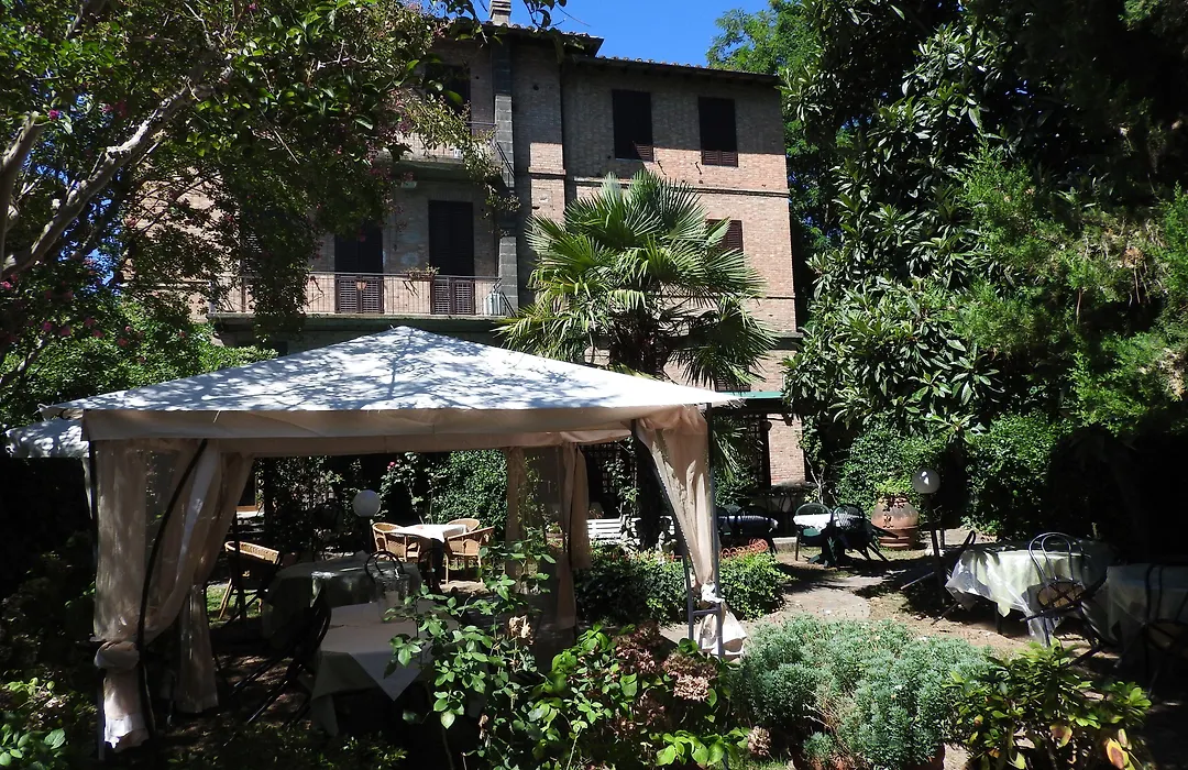 Hotel Moderno-1
