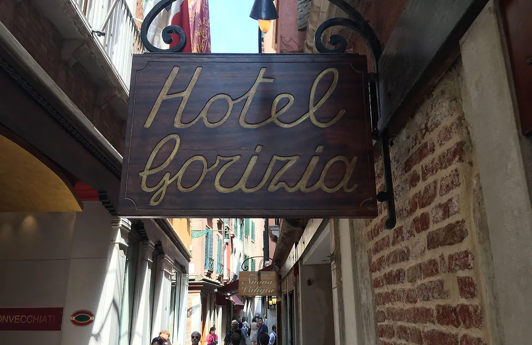 Hotel Gorizia A La Valigia-1