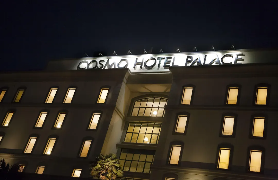 Cosmo Hotel Palace-1