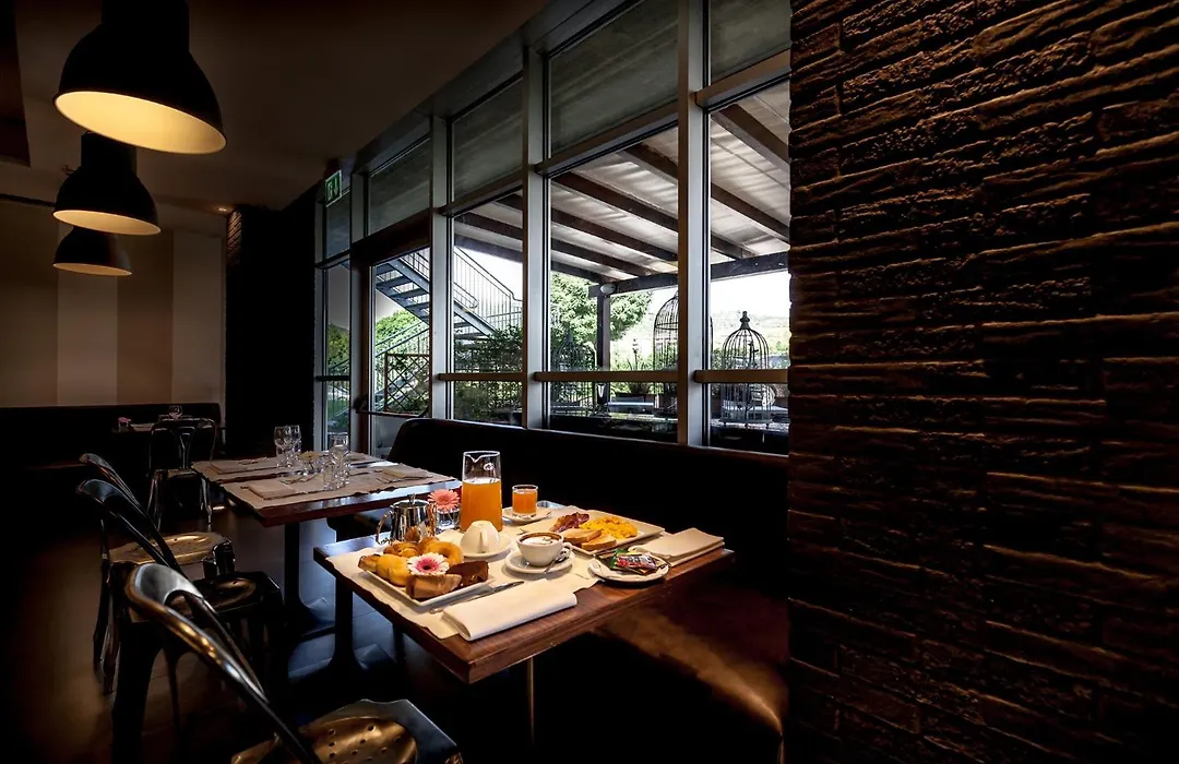 La Meridiana Bleisure Hotel-1