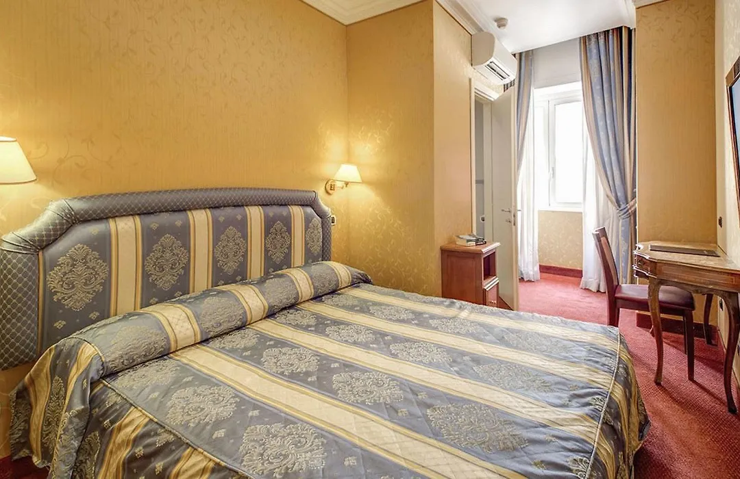 939 Hotel-1