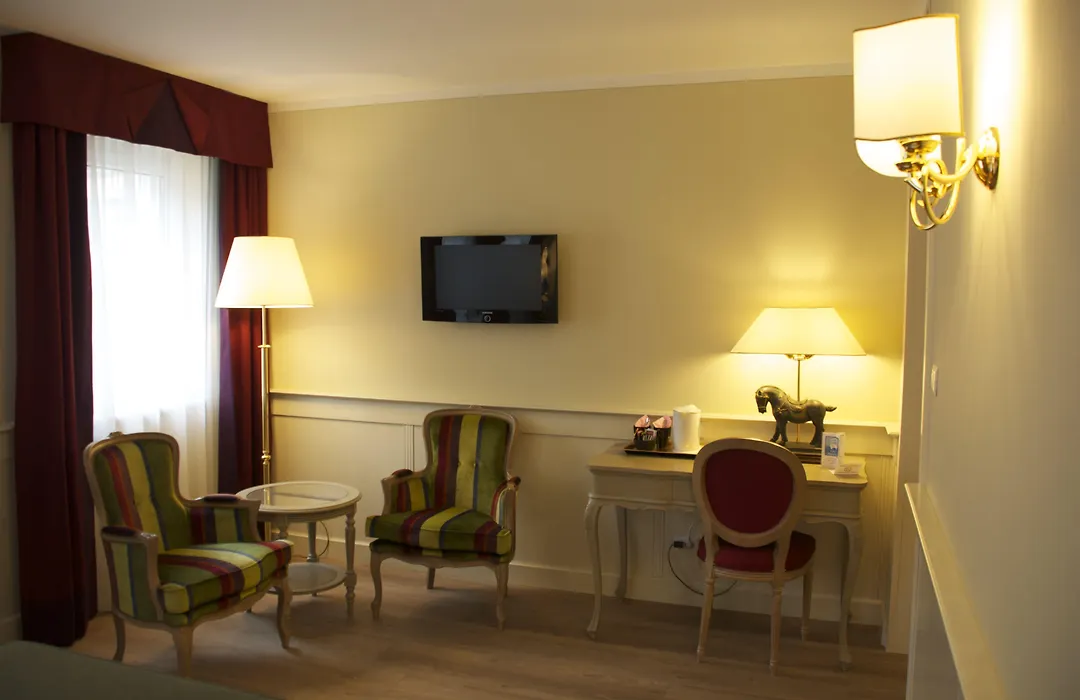 Hotel Leon D'Oro-1