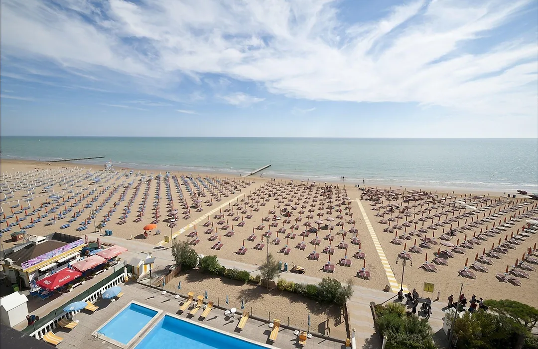 Hotel Tritone Jesolo Lido-1
