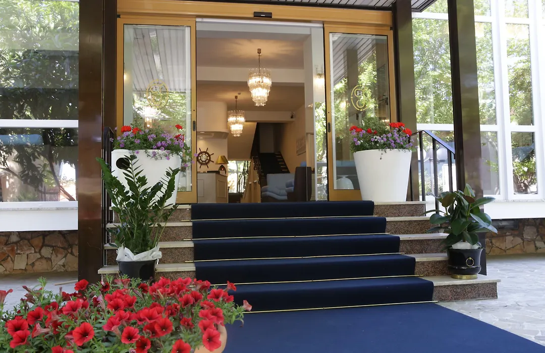 Hotel Jolie-1