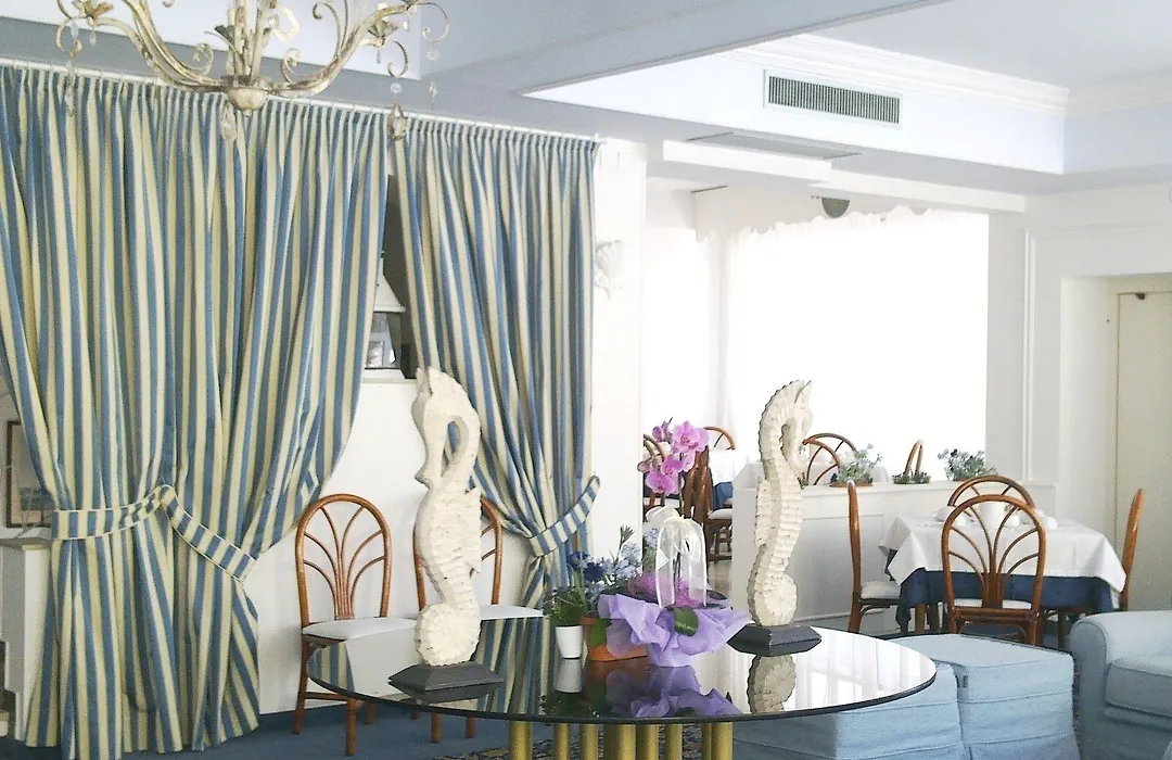 Hotel Maremonti-1