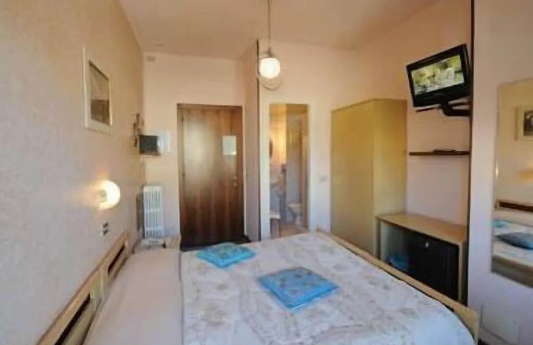 Hotel Elena-1