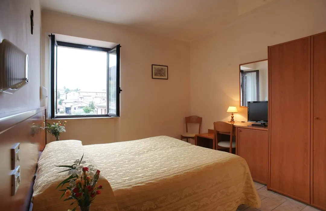 Hotel La Rocca-1