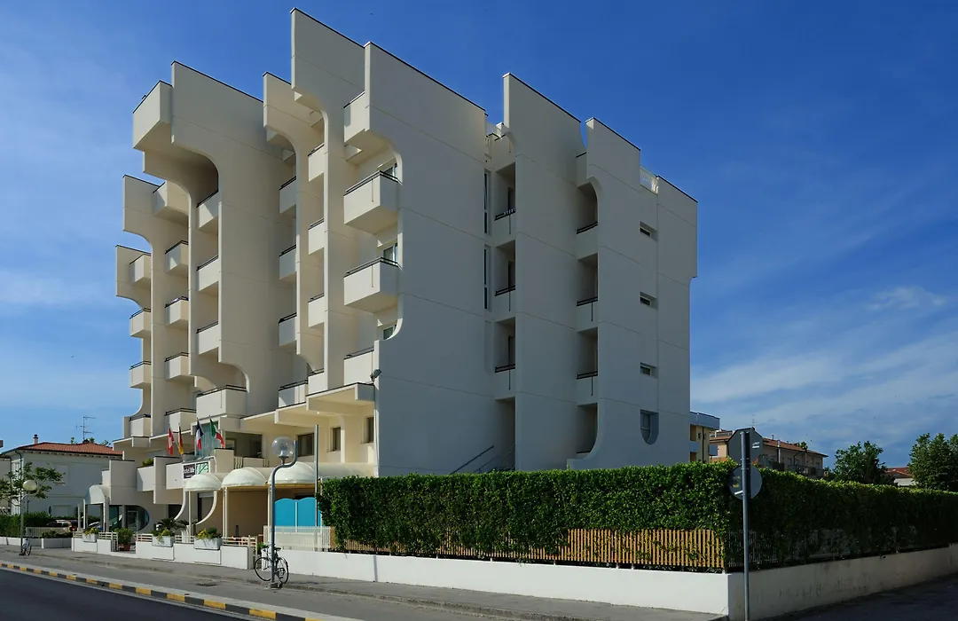 Hotel Life - Natural Style Rimini-1
