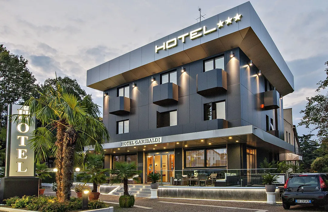 Hotel Garibaldi-1