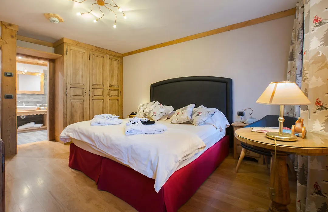 Hotel Bucaneve-1