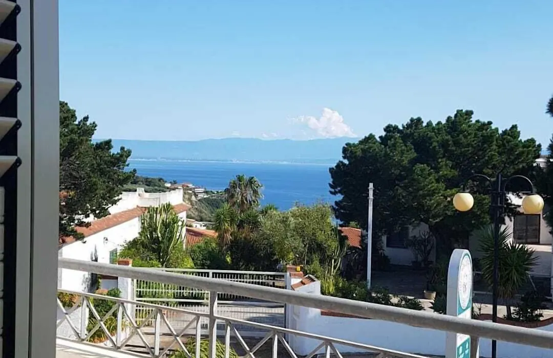 Hotel Eolo-1
