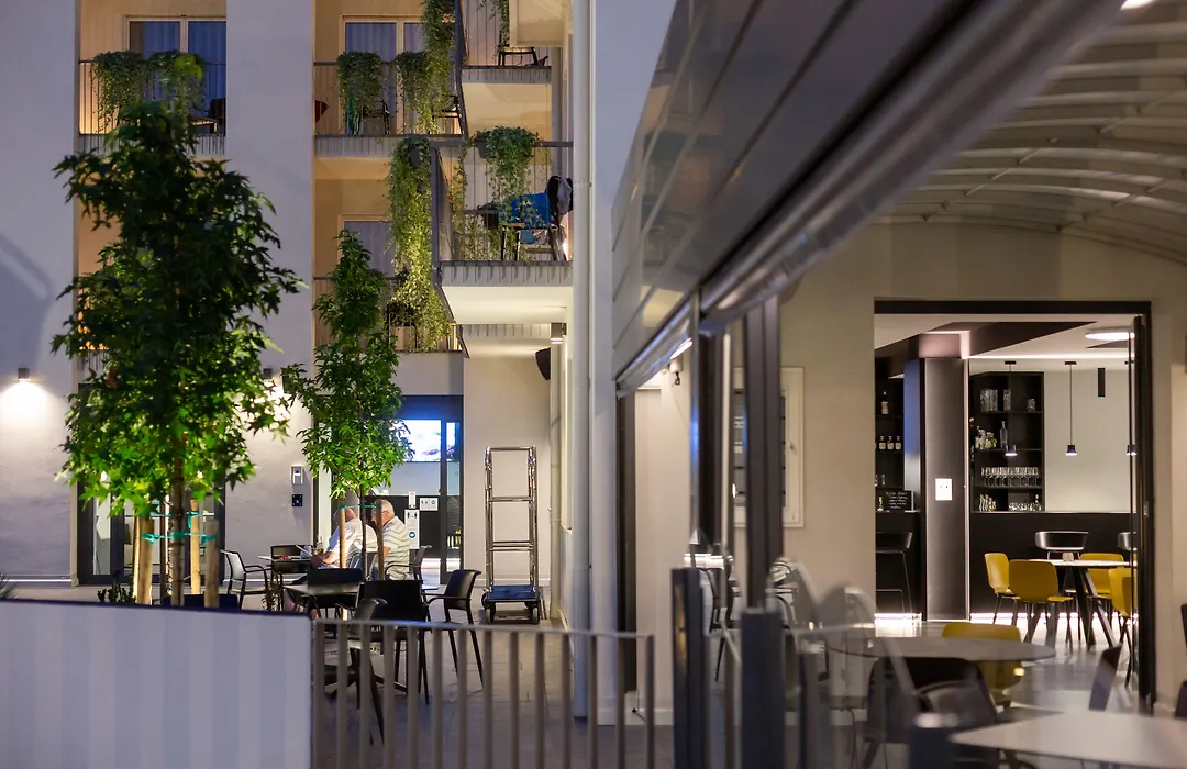 Goti Hotel-1