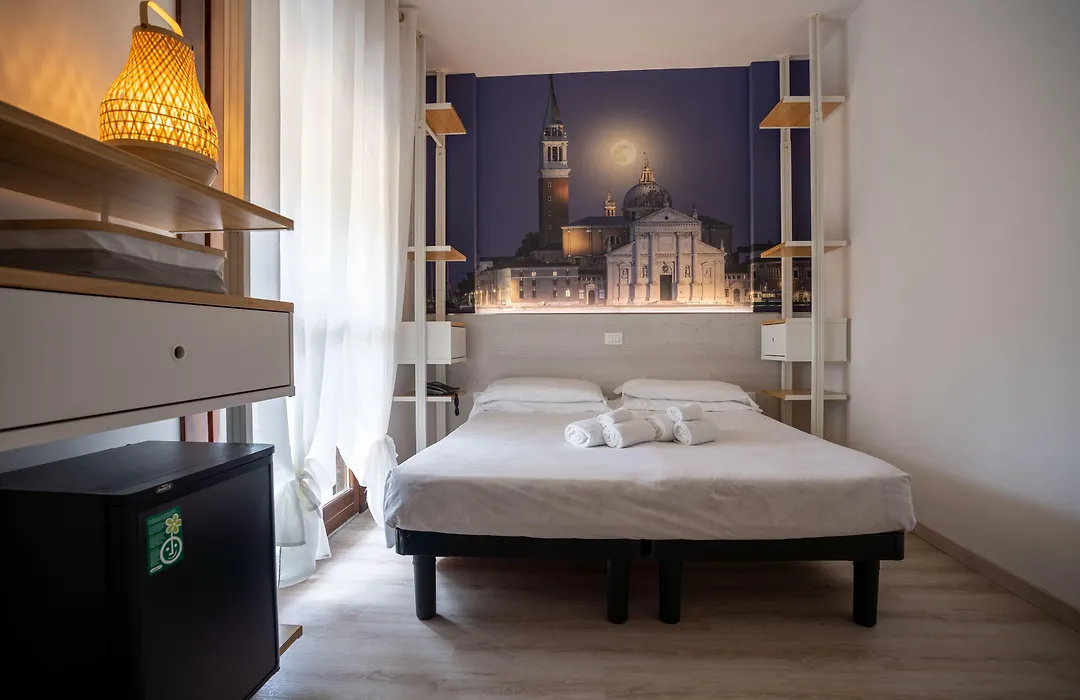 Hotel Germania-1
