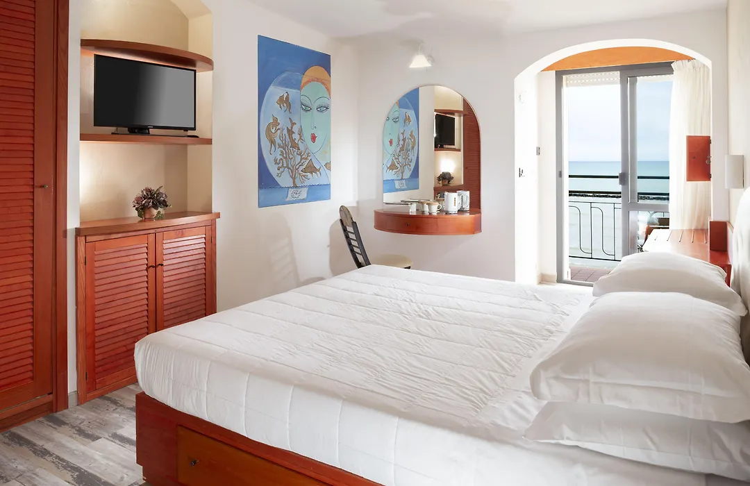 Hotel Strand-1