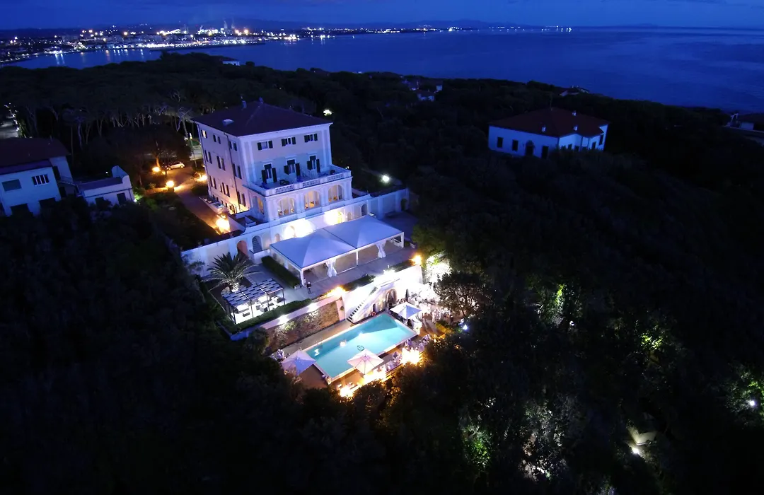 Villa Parisi Grand Hotel-1