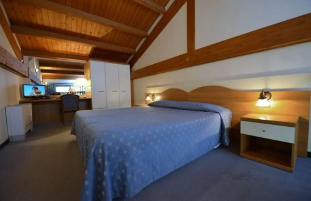 Hotel Eden-1