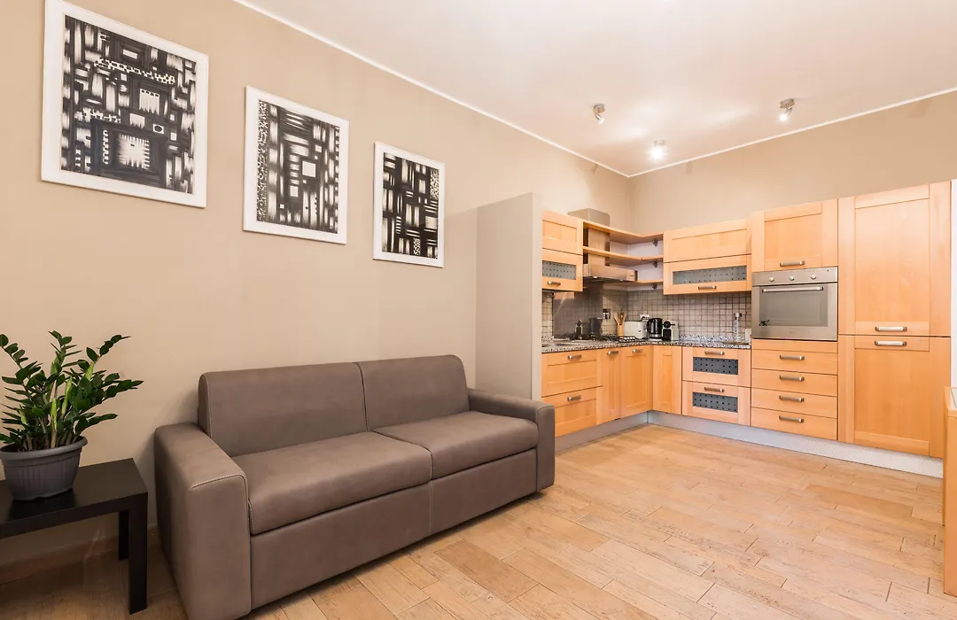 Trinitadeimonti Guest House-1