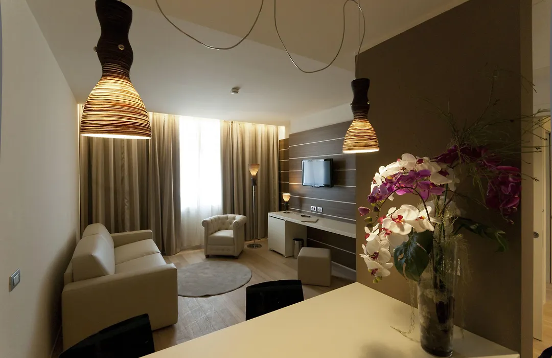 Hotel Glamour-1
