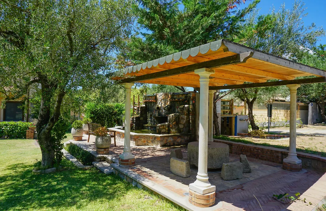 Residence e B&B Villamirella-1