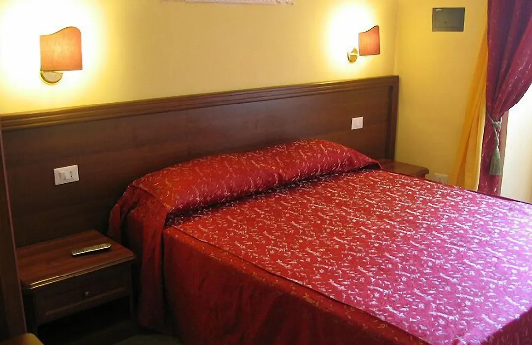 B&B Rudy Center-1