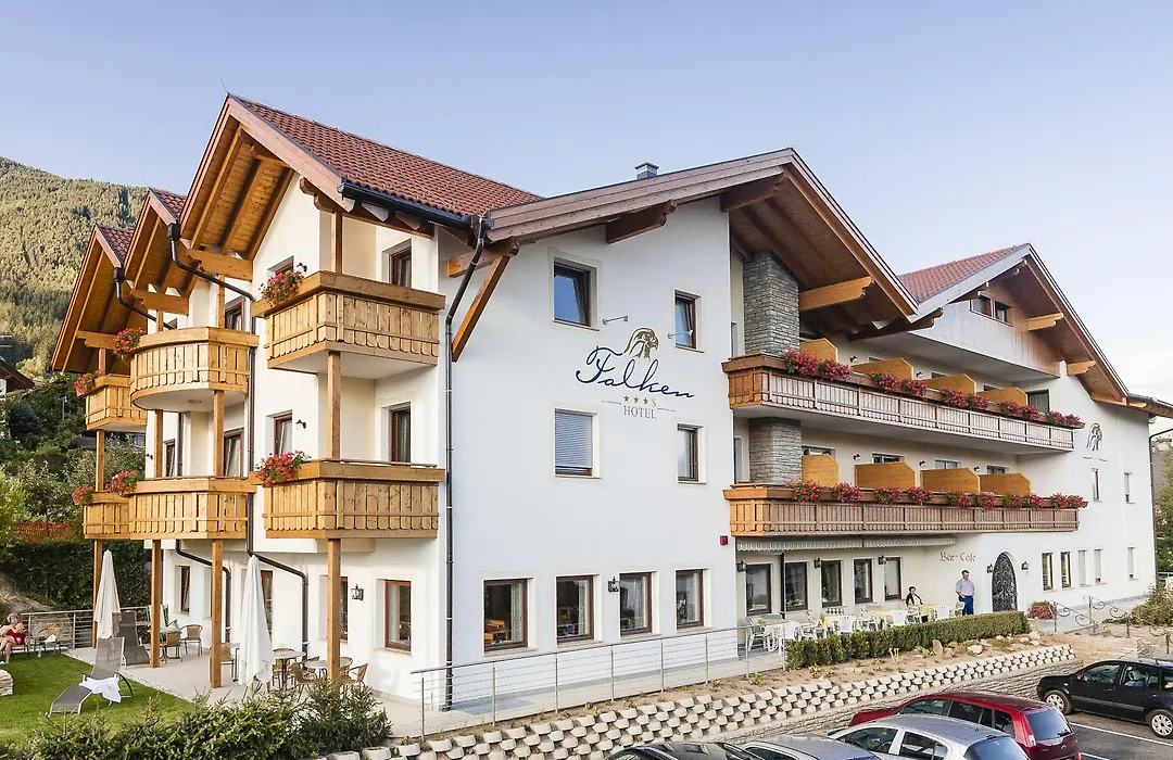 Hotel Falken-1
