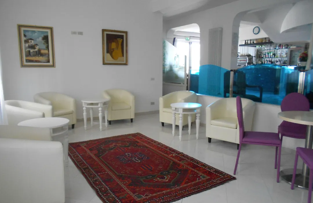 Hotel Laguna Blu-1