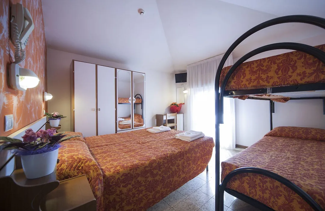 Luna Hotel Rimini-1