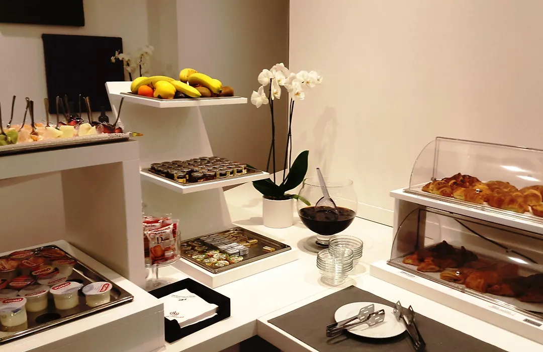 Executive Inn Boutique Hotel-1