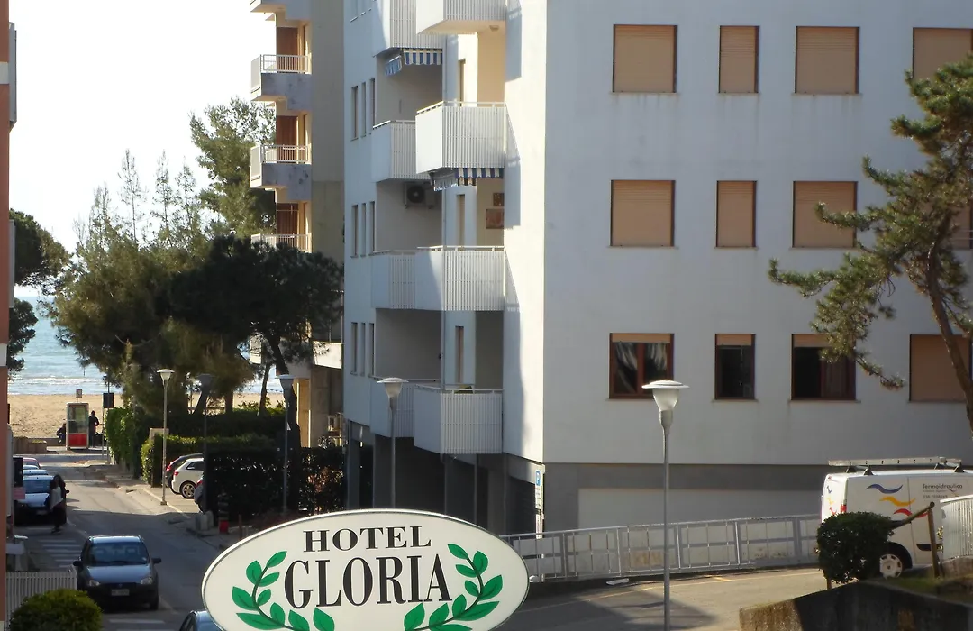 Hotel Gloria-1