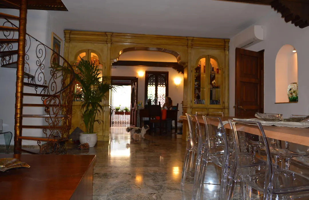 Ca' Del Cinema B&B-1