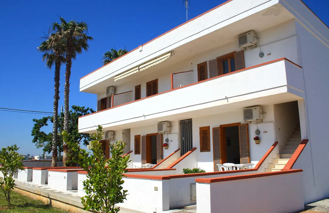 Residence Tre Palme - Localo-1