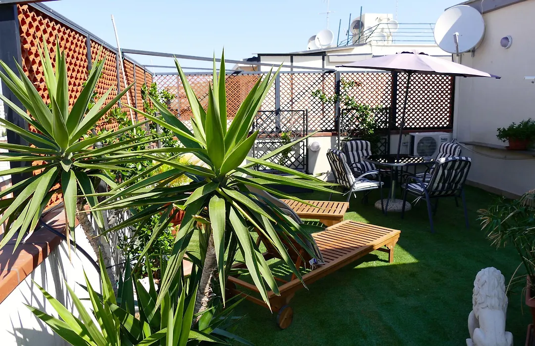 Penthouse Station Luxury Suites & Apartment-1