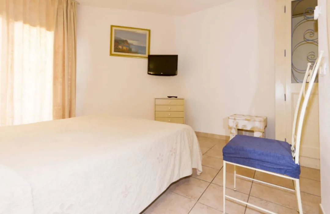 Palau City Hotel-1