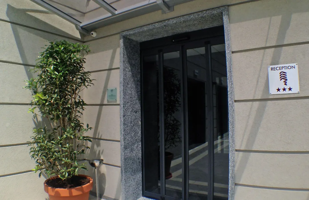 Hotel Forum-1